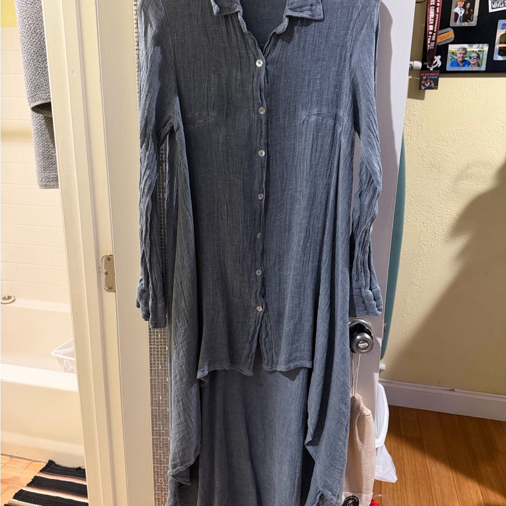 Long Shirt Dress
Button down